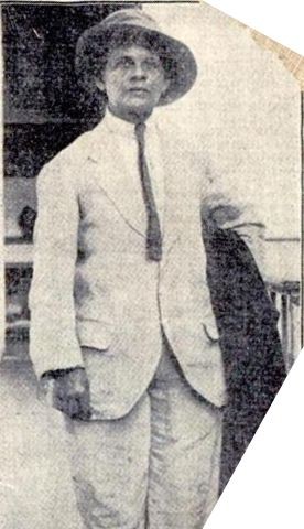 Capetillo wearing masculine clothing (white suit and hat). By Unknown author - A Nation Of Women: An Early Feminist Speaks Out; Mi Opinion Sobre Las Libertades, Derechos, y deberes de la mujer By Luisa Capetillo ISBN-13:978-1-55885-427-4, Public Domain, https://commons.wikimedia.org/w/index.php?curid=56724955